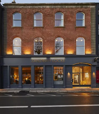 Zanzibar Locke Hotels near Ha'penny Bridge