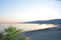 Kutlugun Sahil Otel Hotels in Edremit