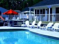 Carriage House Motel Cottages & Suites Hotels in Wells