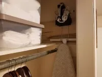 Lyle and Taylor present-Spacious Private Apt