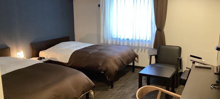 Hotel Shiro โรงแรมในฟุนะบะชิ