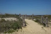 Corner Cottage by the bay