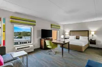 Hampton Inn & Suites Baltimore/Woodlawn Hotels in Pikesville