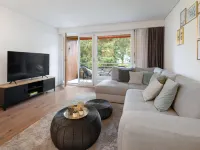 Verbena Apt 4