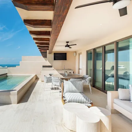 Artila Beach Condos, Isla Mujeres