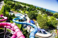 Holiday Inn Express HAMILTON - UPPER JAMES by IHG - Family