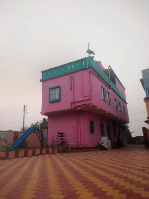 DETEEX HOTEL BALUCHAR