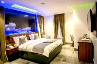 Merzino Palace 烏約住宿飯店