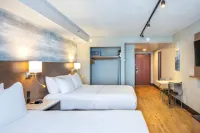 Quality Inn & Suites Hotels in Levis