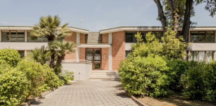 HOTIDAY Room Collection - Calambrone