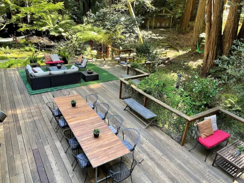 Nestled in the Redwoods, Easy Walk Downtown, Close to SF and Wine Country