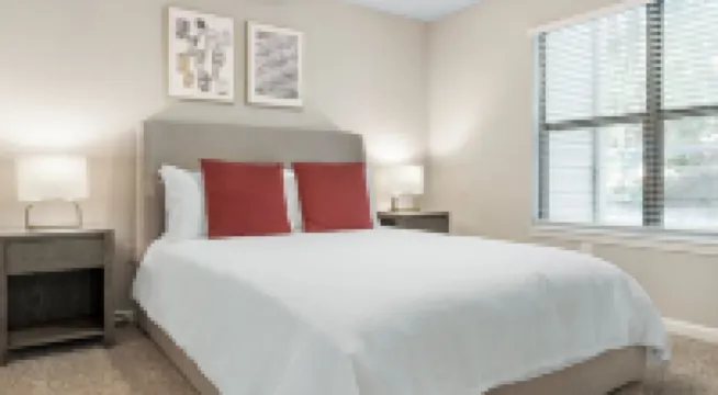 แลนดิ้ง อพาร์ตเมนต์ เพนซาโคลา - เบลวิว ไฮทส์