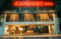 Grand King Hotel Hotels near Monumento Al Cartero