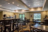 Cobblestone Inn & Suites - St Marys - breakfast