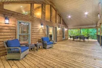 Deck and Fire Pit Lakefront Hideaway in Scranton! - 3-Star