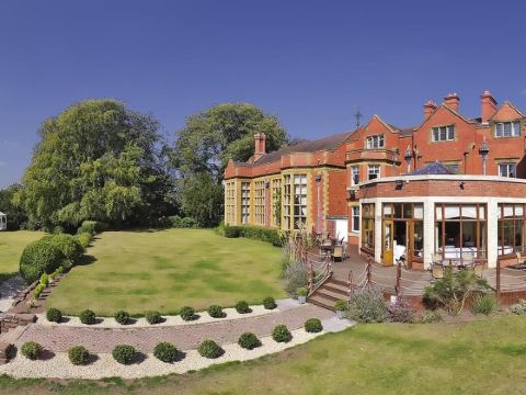 The Mount Country Manor Hotel & Golf Wolverhampton
