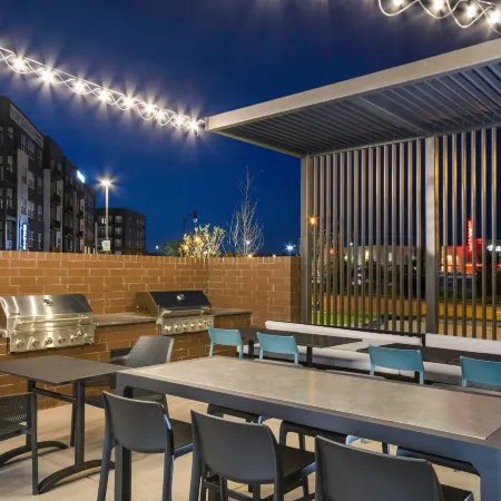 Home2 Suites by Hilton Cincinnati Midtown Oakley Отели рядом с достопримечательностью «Обсерваторный центр Цинциннати»