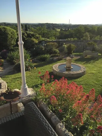 Chambre d'Hotes les Cigales Отели в г. Ком