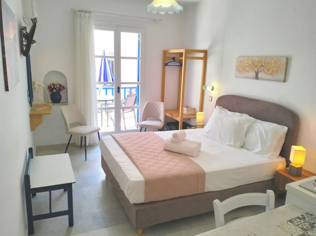 Nostos Studios - Naxos