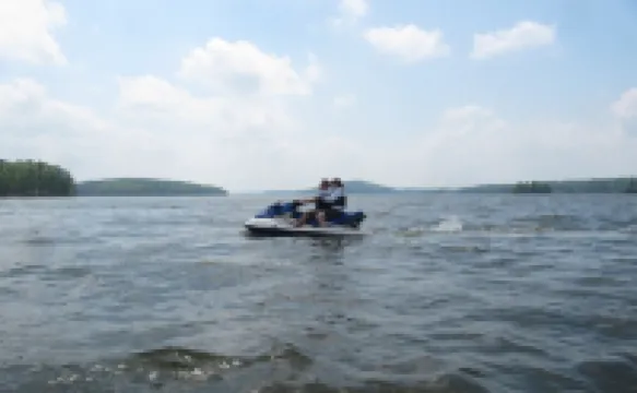 Escape to tranquility at Badin Lake