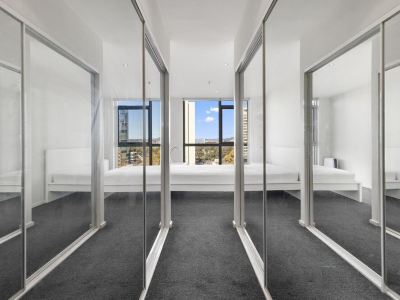 Central Lakeview Apartments