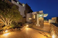 Refined Mediterranean Design with Panoramic Sea Views and Stunning Infinity Pool Hotel in zona isola di spinalonga