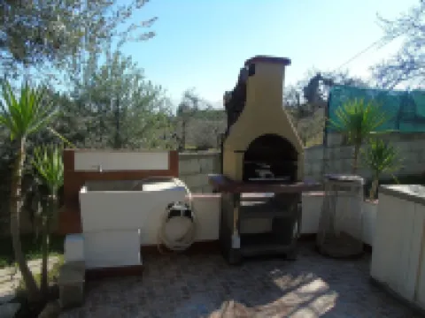 White house in Avola 90 meters from the beach Loggia