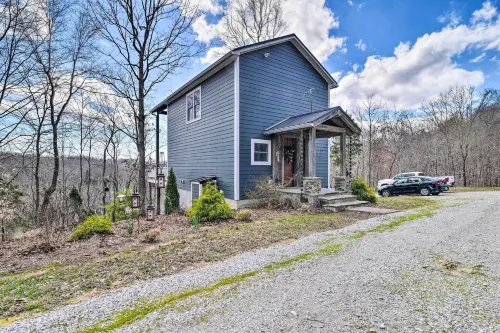 Lakefront Lewisburg Vacation Rental w/ Deck! - 3-Star