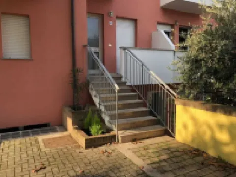 Independent entrance apartment with private car