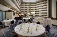 Embassy Suites by Hilton Detroit Troy Auburn Hills - breakfast