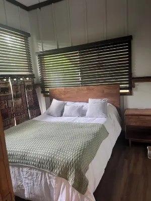 Cozy cabin in beautiful White Springs with WiFi, Hotels in Hamilton County