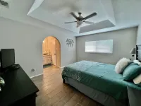 Univ. City 4-Br • Heated • Furnished • Wi-Fi • W/D • Wi-Fi •Washer/Dryer