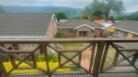 Self catering apartments over looking the Drakensberg range Hotels in Sabie