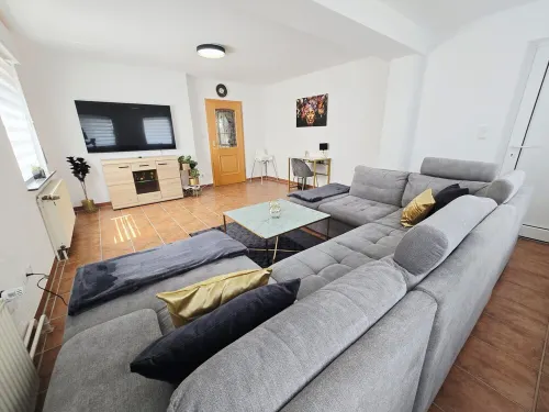 Vacation apartment 1 - near Phantasialand, Cologne, Bonn, Brühl Hotels in Weilerswist