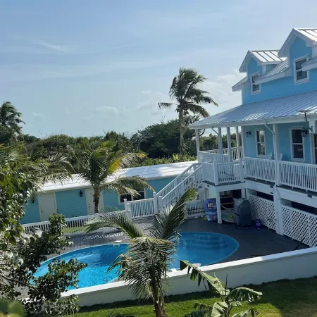 7Br7BA, Pool, 2 Boat Slips, Steps to Tahiti Beach, Sleeps 18, +Cabana Adds 2