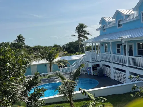 7Br7BA, Pool, 2 Boat Slips, Steps to Tahiti Beach, Sleeps 18, +Cabana Adds 2
