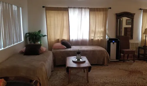 Pheasant Run Lodge - Studio