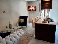 Charming 2-bedroom apartment in wonderful Val'Quirico with WiFi. Pet Friendly.