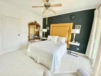 Unique Luxury Pent House at Marina Casa de Campo Hoteles en 