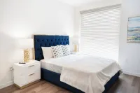 Lux 2BD/2BTH apartment in Glendale with WiFi, fitness room, pool