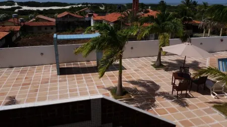 Calypso solar building A gated community in Atalaia close to the beach. Отели в г. Salinopolis