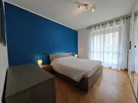 TWO-ROOM APARTMENT WITH PRIVATE GARDEN