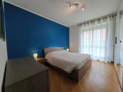 TWO-ROOM APARTMENT WITH PRIVATE GARDEN