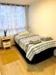 Boho chic style apartment, 4 people 200 m from La Cisterna subway + parking lot 拉西斯特納住宿飯店