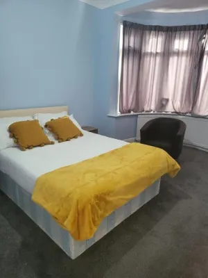 Exciting 4 Bedroom Bungalow in Greater London Sleeps 6 Hotels near Upminster