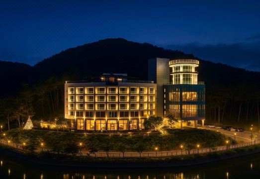 숙소 비교 이미지