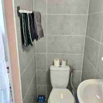 Petit Studio 1 Face Gare, Wifi Gratuit, Proches Toutes Commodités Rooms