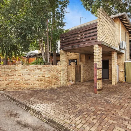 3bdr Urban Family Retreat - Subiaco