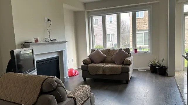 Bedroom Ensuite (Unit 1Welland, ON…a cozy bedroom space with jacuzzi