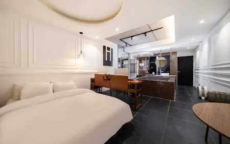 Hotel in Cafe Guri-si Отели в г. Кури